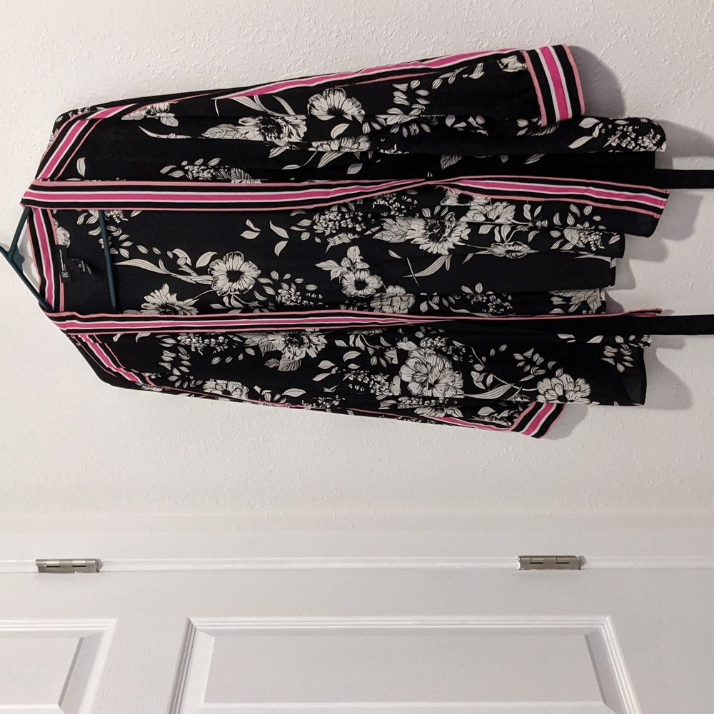 Black white and pink floral print wrap